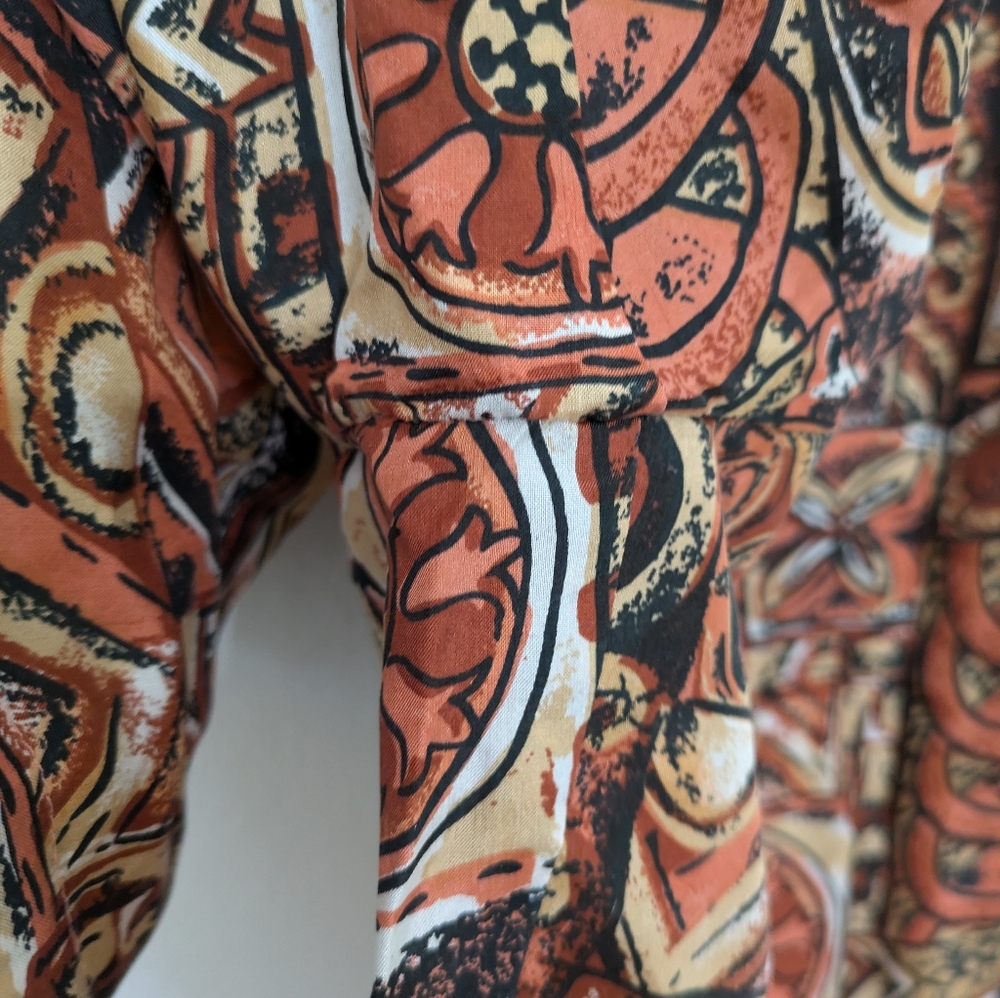Vintage Bogari Two piece silk set - Picture 8 of 11